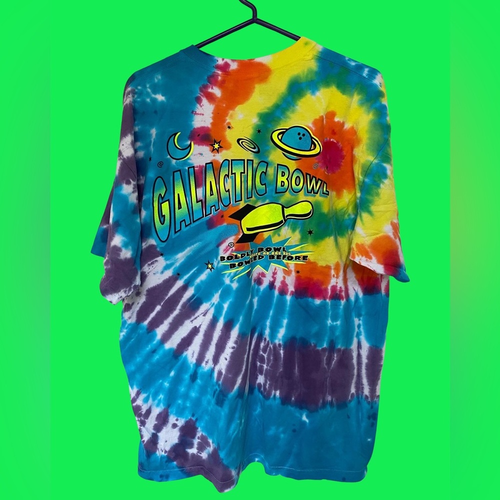 Tie dye Bowling shirt with cosmic graphic XL